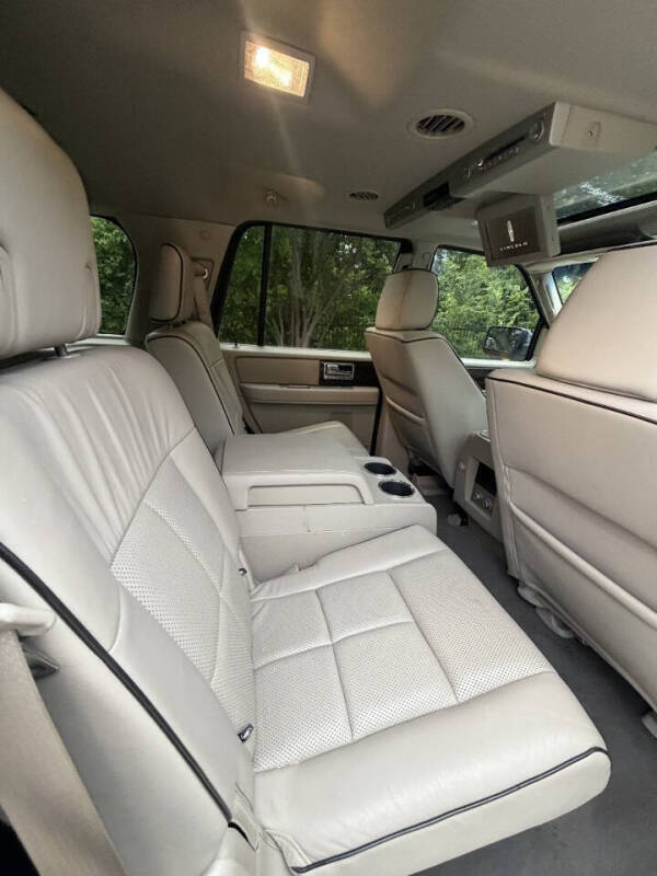 2008 Lincoln Navigator