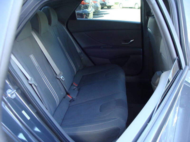 2023 Hyundai Elantra