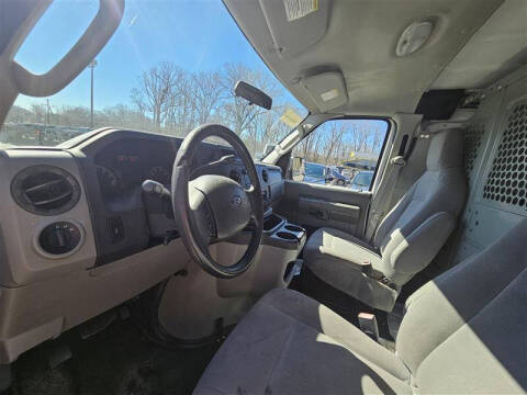 2012 Ford E-Series E-250