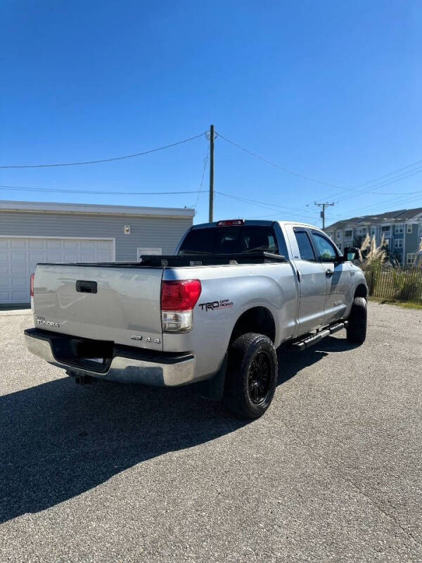 2011 Toyota Tundra Grade