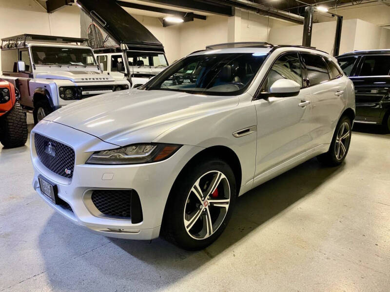 2019 Jaguar F-PACE S
