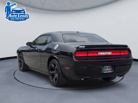 2013 Dodge Challenger SXT