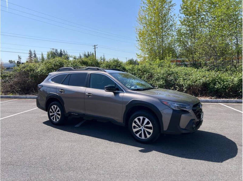 2024 Subaru Outback Premium