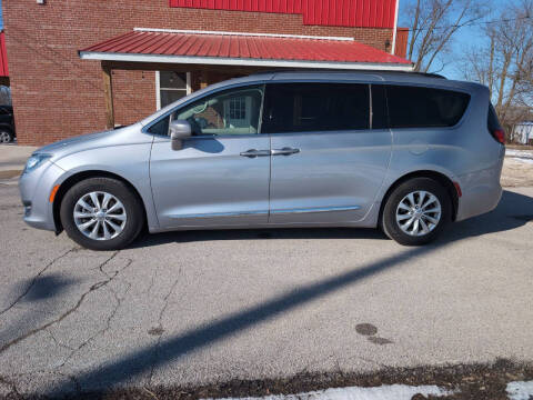 2017 Chrysler Pacifica Touring Plus