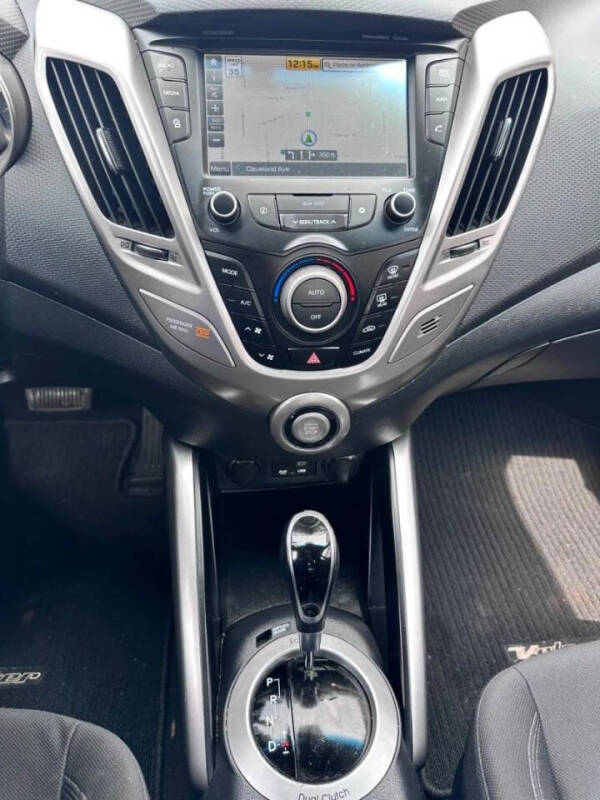 2017 Hyundai Veloster Value Edition