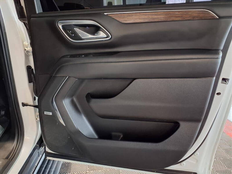 2021 Chevrolet Suburban High Country