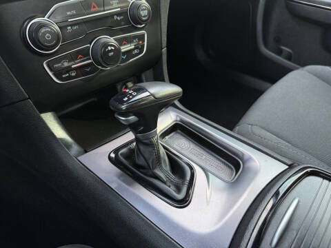 2019 Dodge Charger SXT