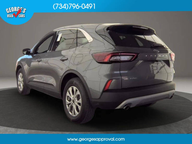 2024 Ford Escape Active