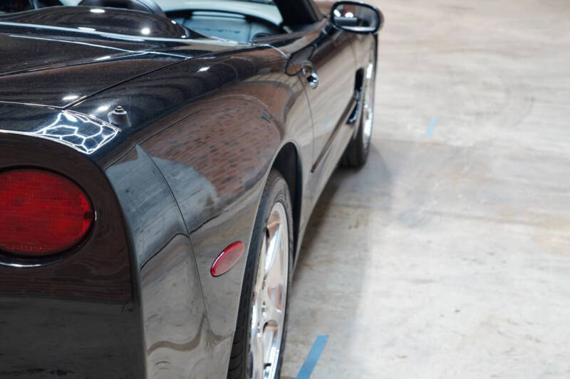 2004 Chevrolet Corvette