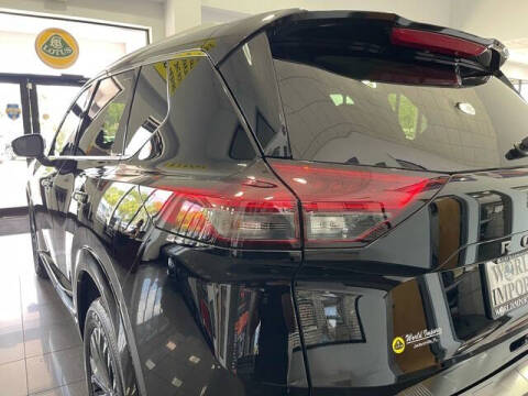 2025 Nissan Rogue Platinum