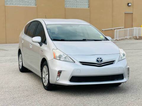 2012 Toyota Prius v for sale at Signature Motor Group in Glenview IL