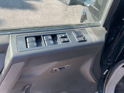 2004 Nissan Titan XE