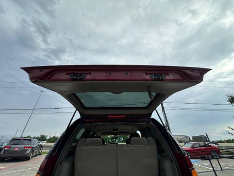 2004 Chevrolet Tahoe LS