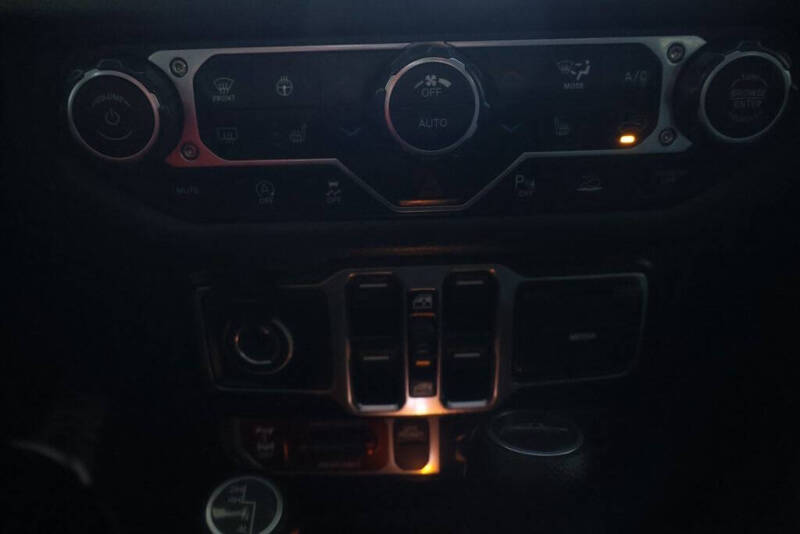 2024 Jeep Gladiator Willys