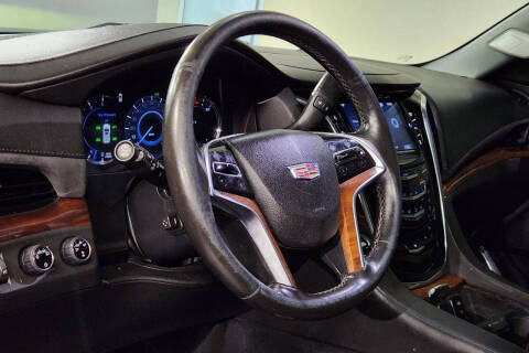 2016 Cadillac Escalade Standard
