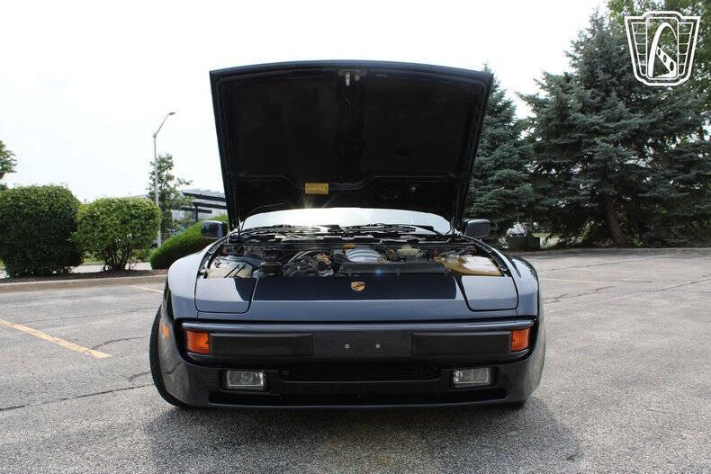 1987 Porsche 944 S