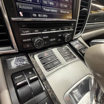 2011 Porsche Panamera Turbo