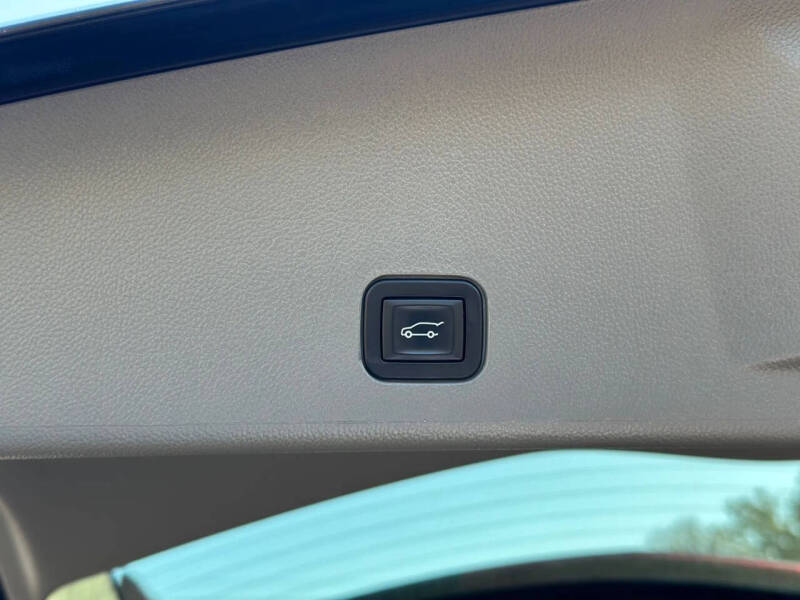 2012 Cadillac SRX Luxury Collection