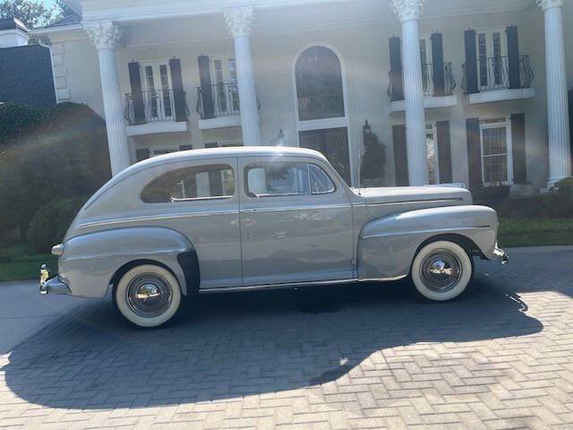 1948 Ford Super Deluxe