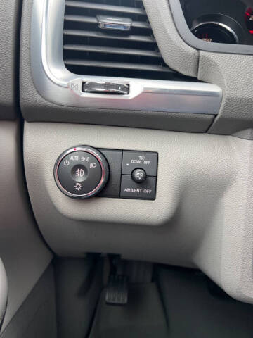 2014 GMC Acadia SLE-2