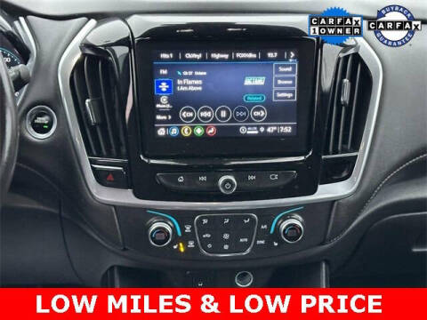 2022 Chevrolet Traverse LT Cloth