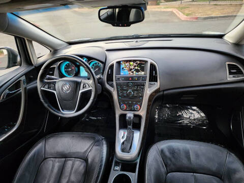 2012 Buick Verano Leather Group