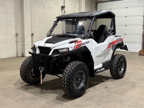 2017 Polaris GENERAL 10