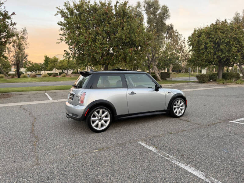 2004 MINI Cooper S