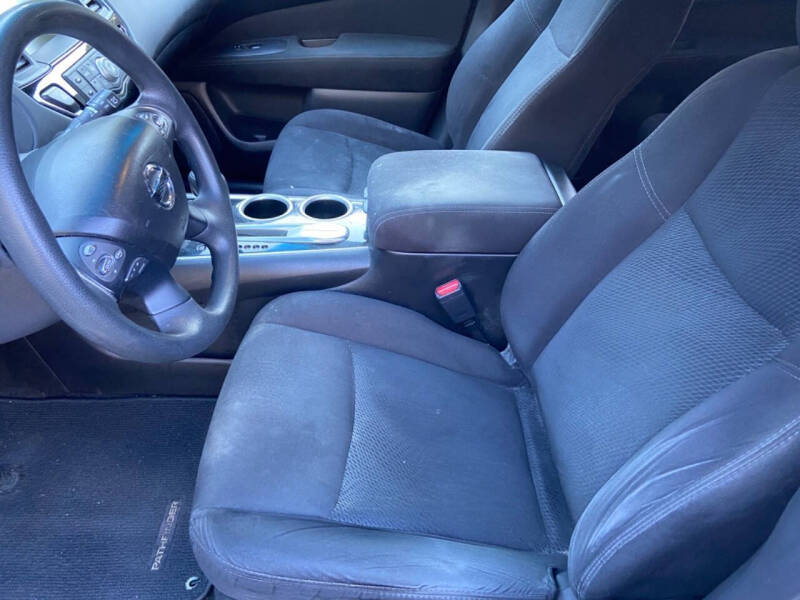 2016 Nissan Pathfinder S