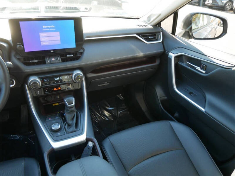 2024 Toyota RAV4 Hybrid Limited