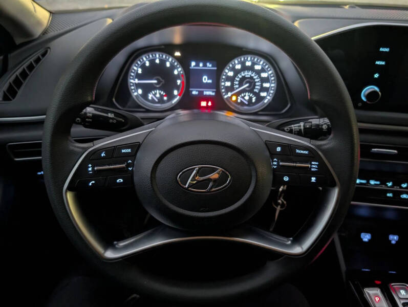 2023 Hyundai Sonata SE