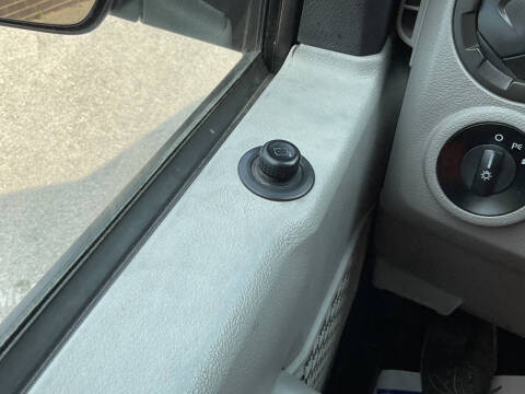 2013 Ford E-Series E-350 SD