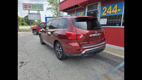 2017 Nissan Pathfinder S