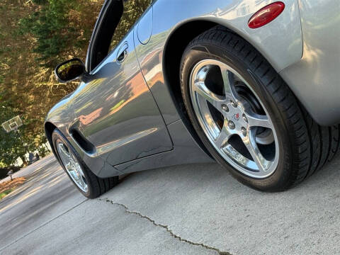 2004 Chevrolet Corvette