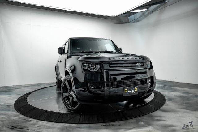 2024 Land Rover Defender 130 P400 X-Dynamic SE