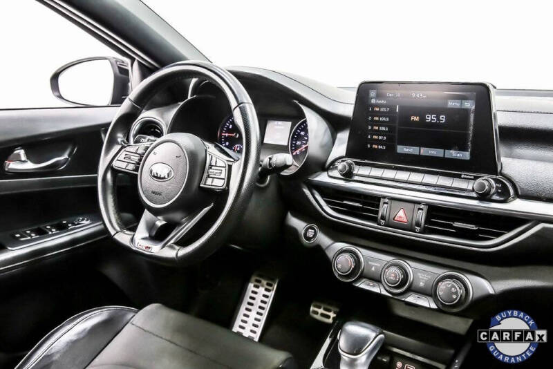 2021 Kia Forte GT Line