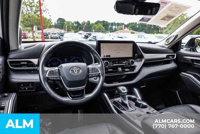 2023 Toyota Highlander Hybrid Limited