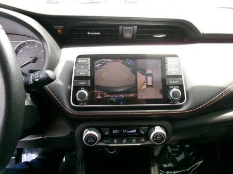 2019 Nissan Kicks SR