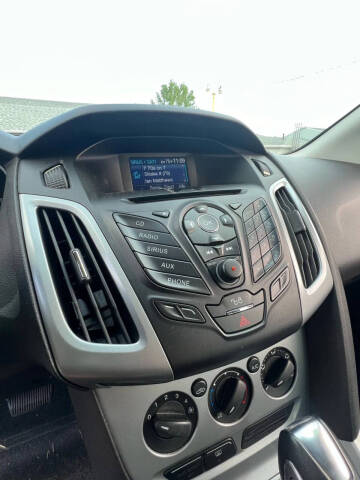 2012 Ford Focus SE