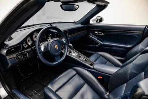 2015 Porsche 911 Turbo S