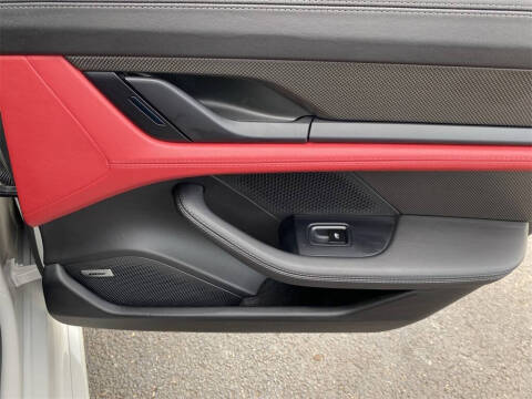 2024 Porsche Taycan GTS Sport Turismo