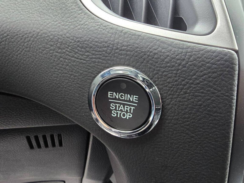 2024 Ford Edge SE
