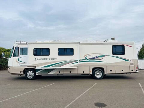 1999 Freightliner XC Chassis