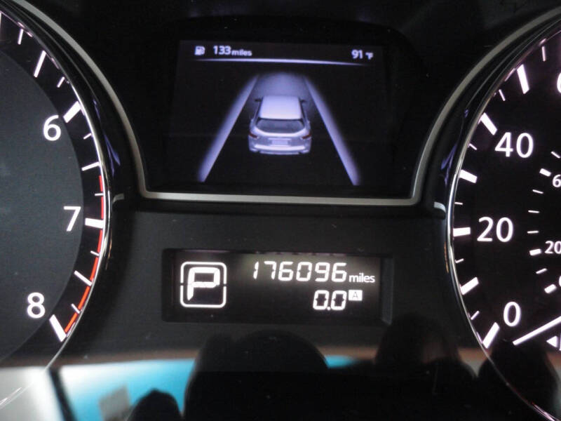 2014 Nissan Pathfinder SV
