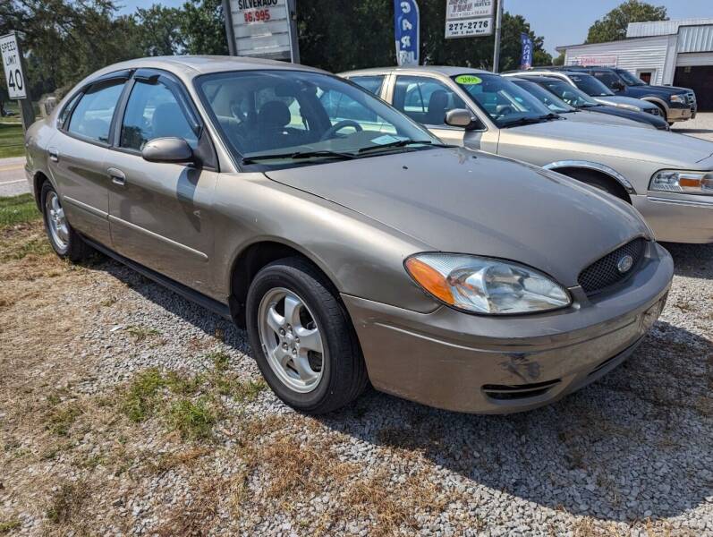 2007 Ford Taurus for sale at AUTO PROS SALES AND SERVICE in Belleville IL