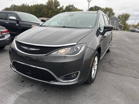 2019 Chrysler Pacifica Touring L Plus