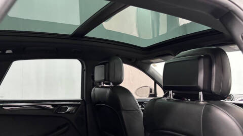 2017 Porsche Macan S