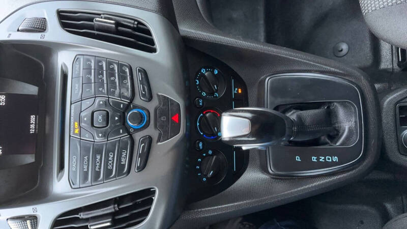 2017 Ford Transit Connect XL