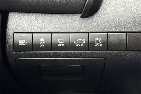 2021 Toyota Camry Hybrid XLE