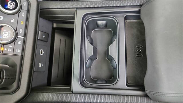 2023 Land Rover Defender 90 75th Anniversary Edition